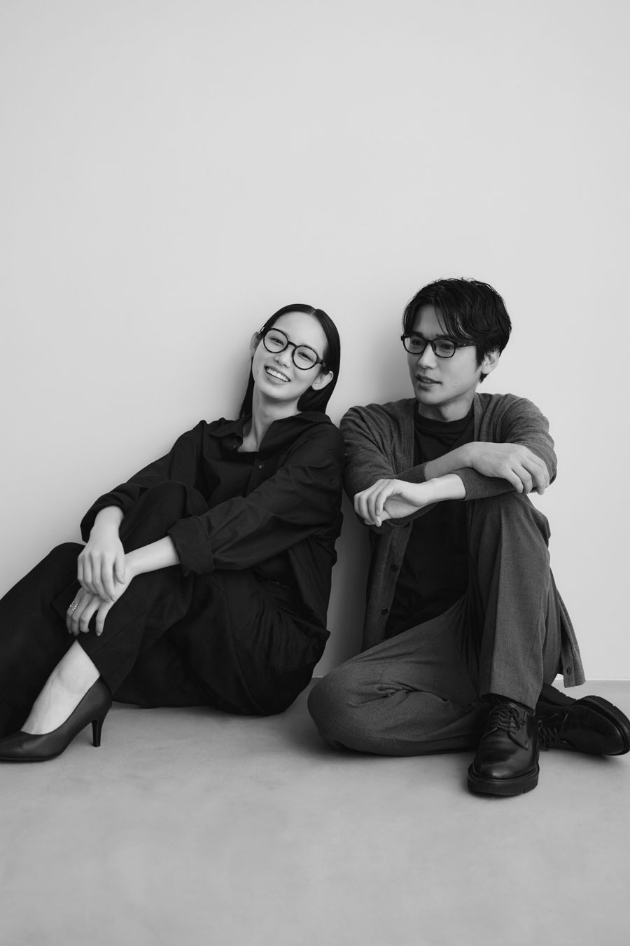 MEGLASS公式Instagramを見る